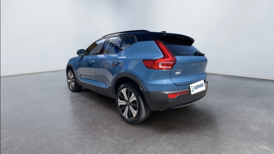 VOLVO XC40 XC40 73kWh P6 Recharge Plus aut