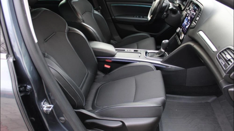 RENAULT Megane Megane 1.3 TCe FAP Techno EDC