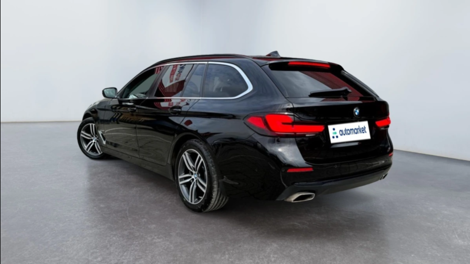 BMW Seria 5 520d xDrive Luxury Line sport-aut