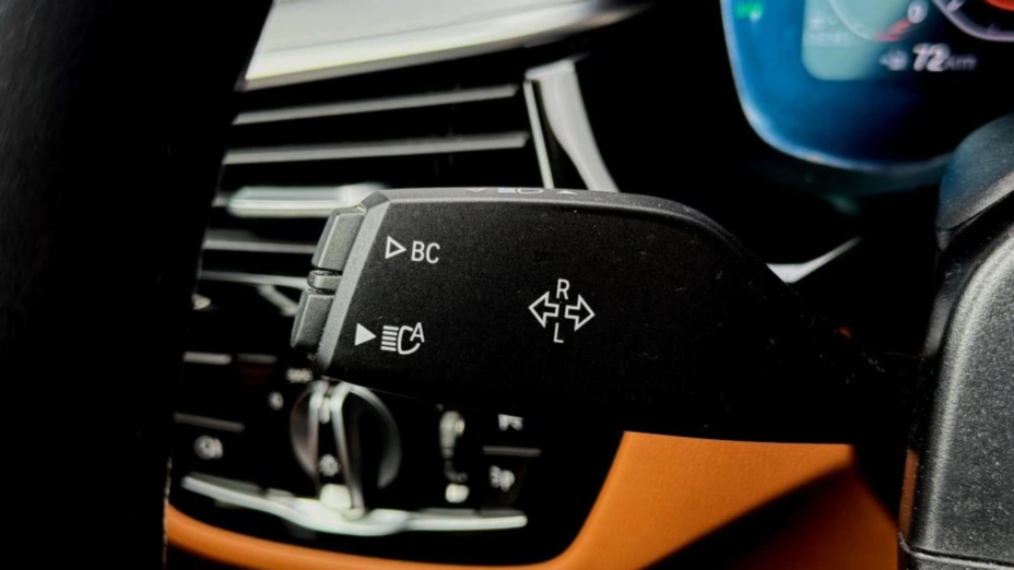 BMW Seria 5 520d xDrive Luxury Line sport-aut