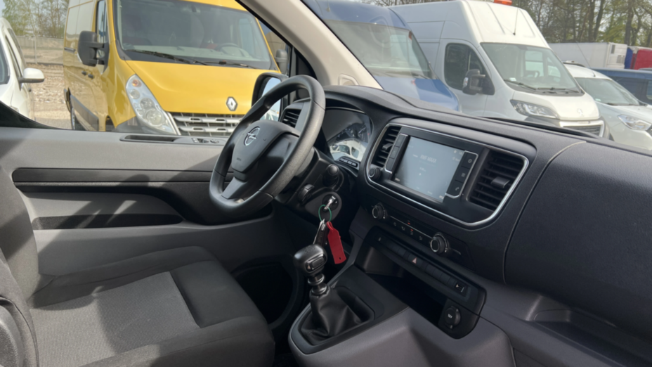 OPEL Vivaro Vivaro Kombi 2.0 CDTI Extra Long 2,8t Enjoy