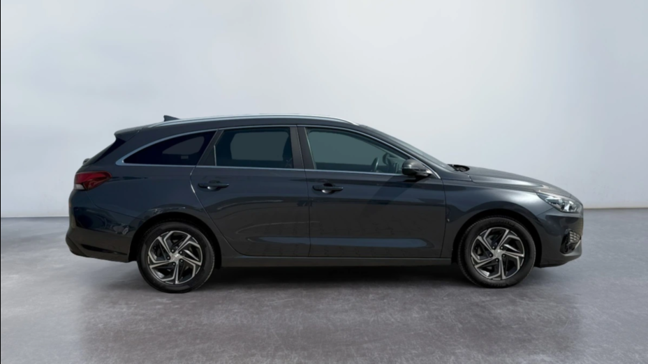 HYUNDAI i30 i30 1.6 D Comfort
