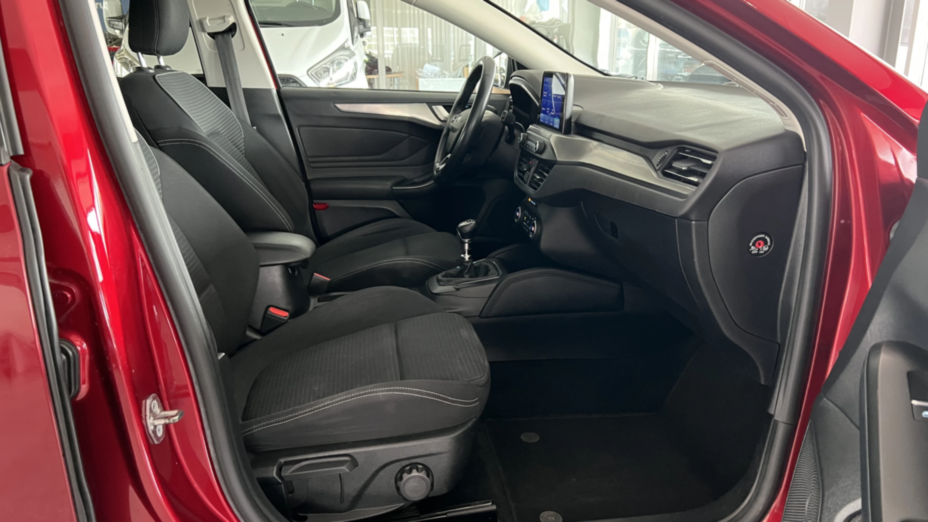 FORD Focus Focus 1.0 EcoBoost mHEV Titanium