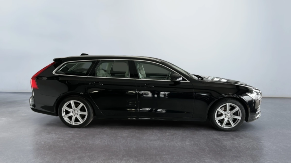 VOLVO V90 V90 T4 Momentum aut