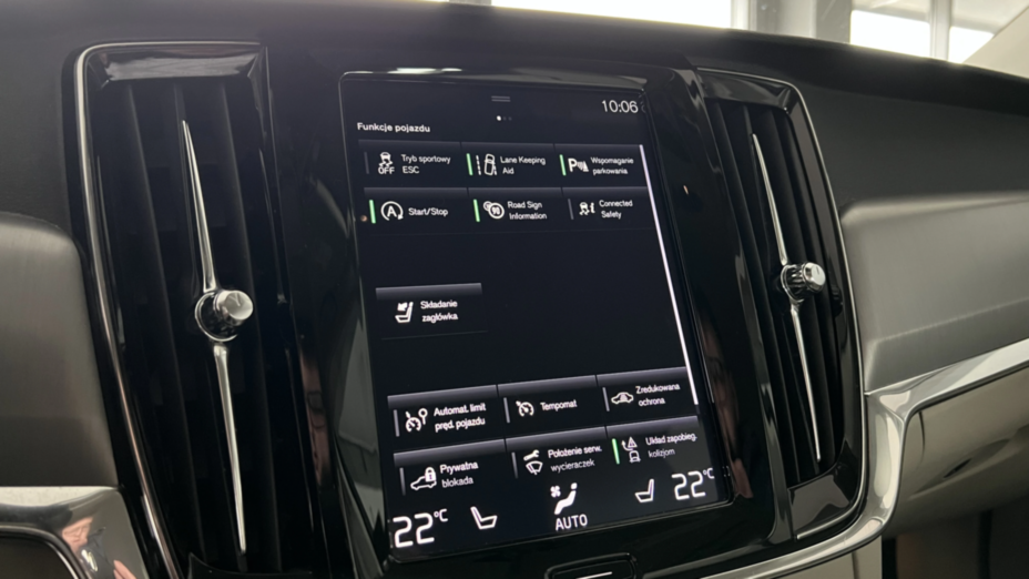 VOLVO V90 V90 T4 Momentum aut