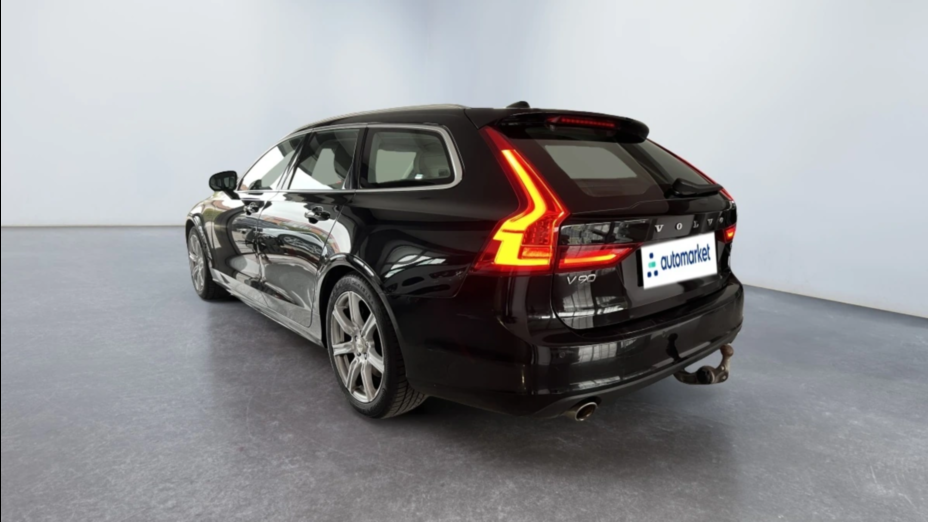 VOLVO V90 V90 T4 Momentum aut