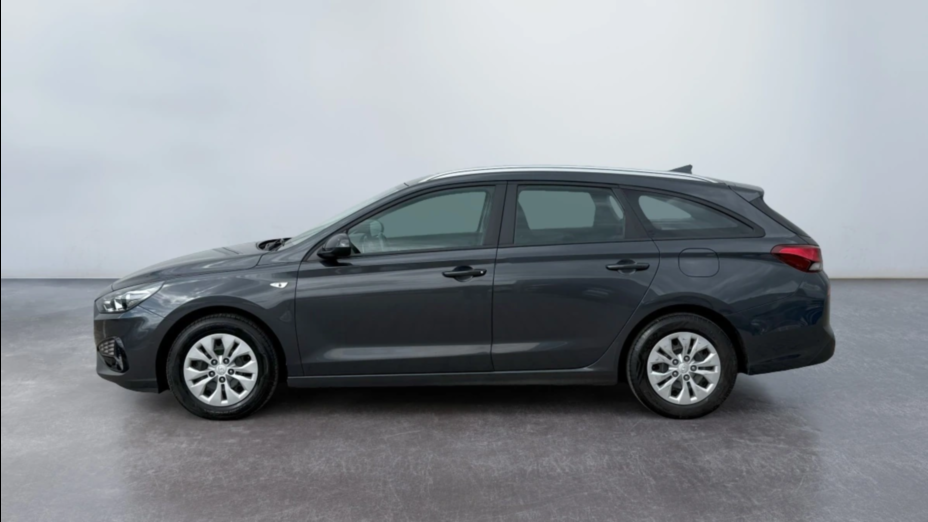 HYUNDAI i30 i30 1.6 D Classic +