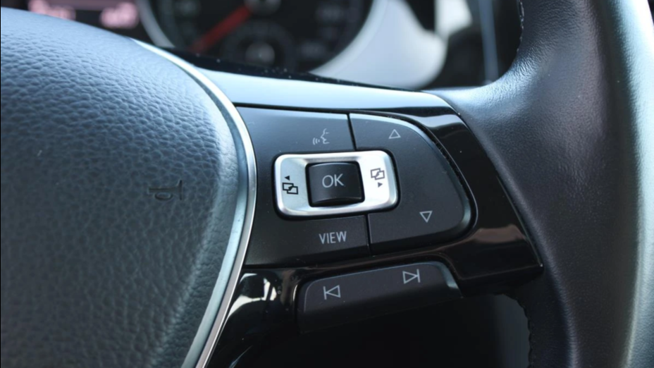 VOLKSWAGEN Golf Golf VII 1.5 TSI BMT Highline