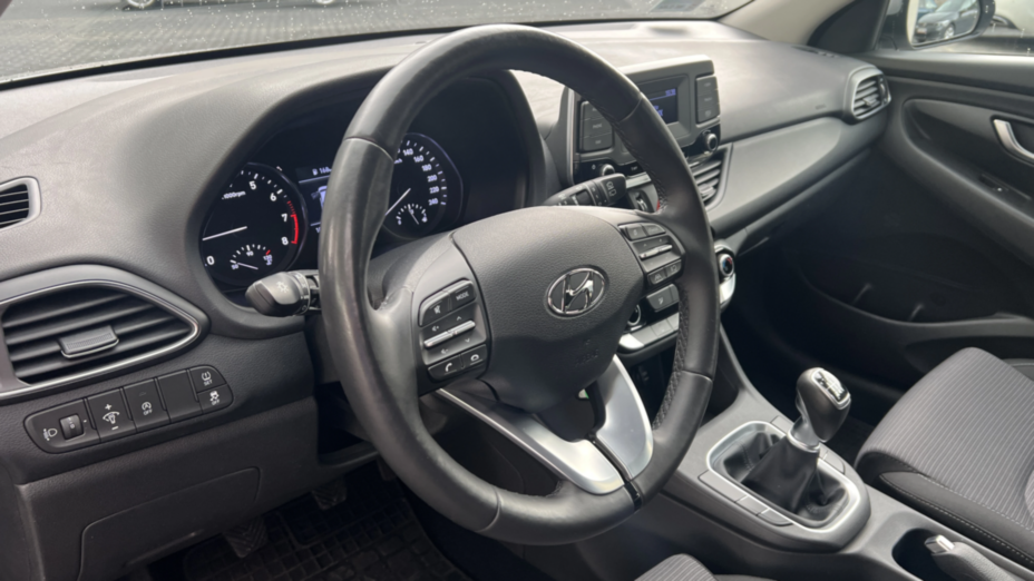 HYUNDAI i30 i30 1.5 DPI Modern