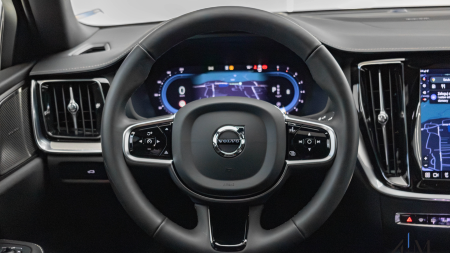 VOLVO S60 S60 B5 B AWD Ultimate Dark aut