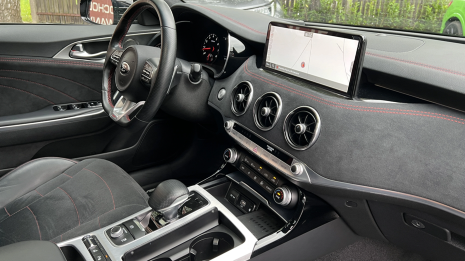KIA Stinger Stinger 3.3 T-GDI V6 GT Prestige Line AWD