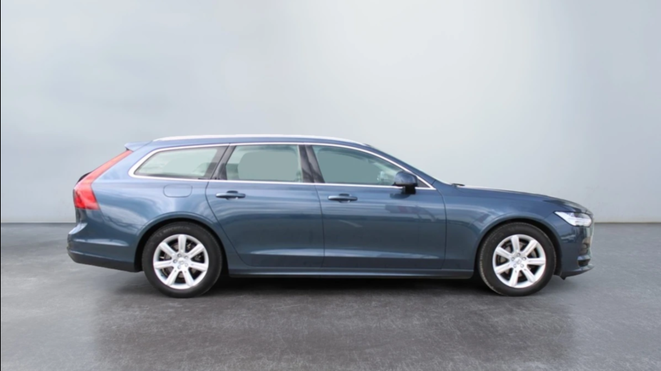 VOLVO V90 V90 D4 Momentum aut