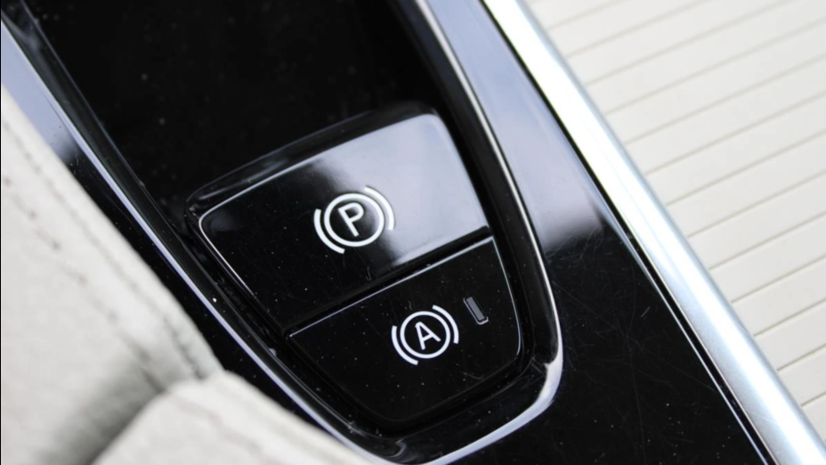 VOLVO V90 V90 D4 Momentum aut