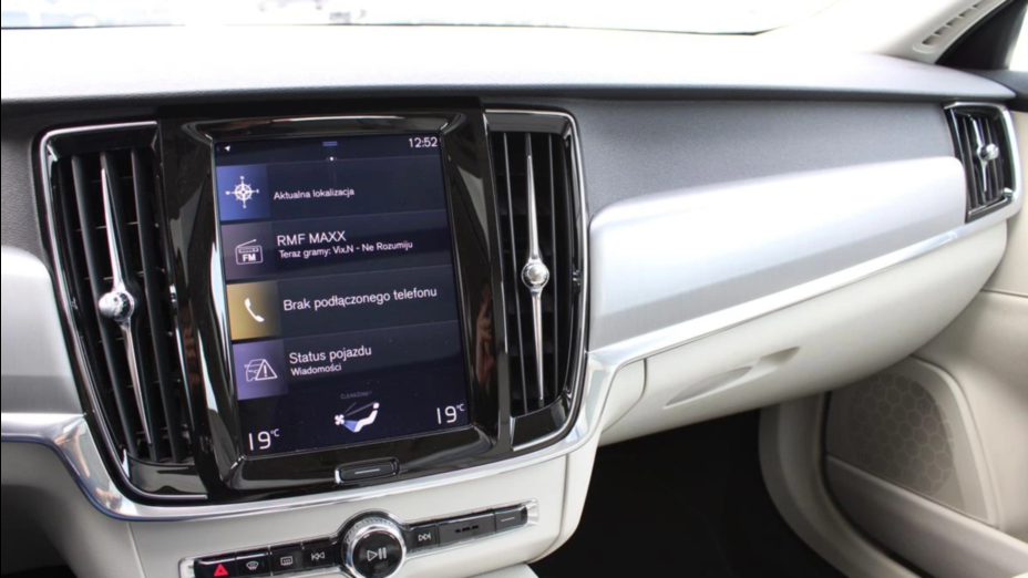 VOLVO V90 V90 D4 Momentum aut