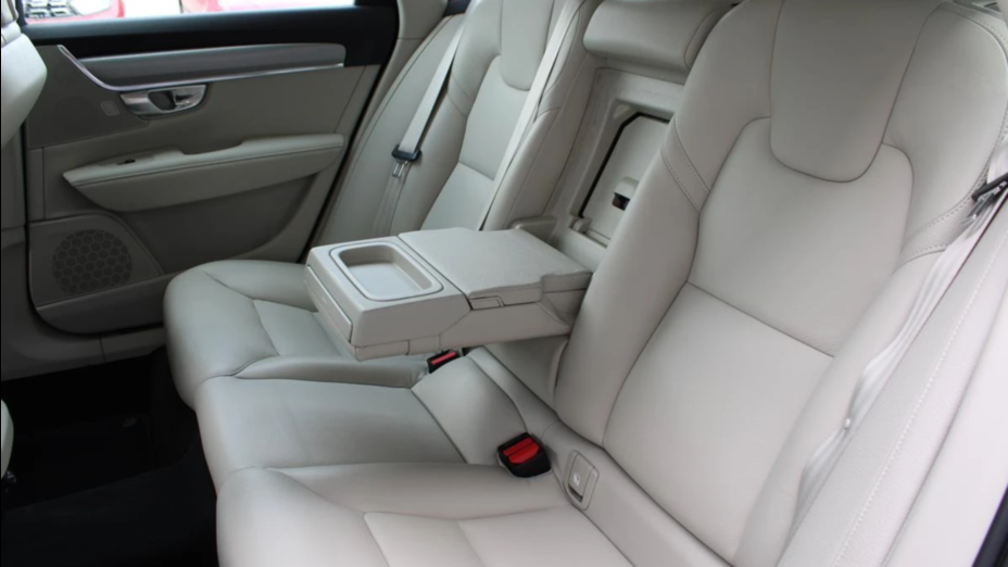 VOLVO V90 V90 D4 Momentum aut