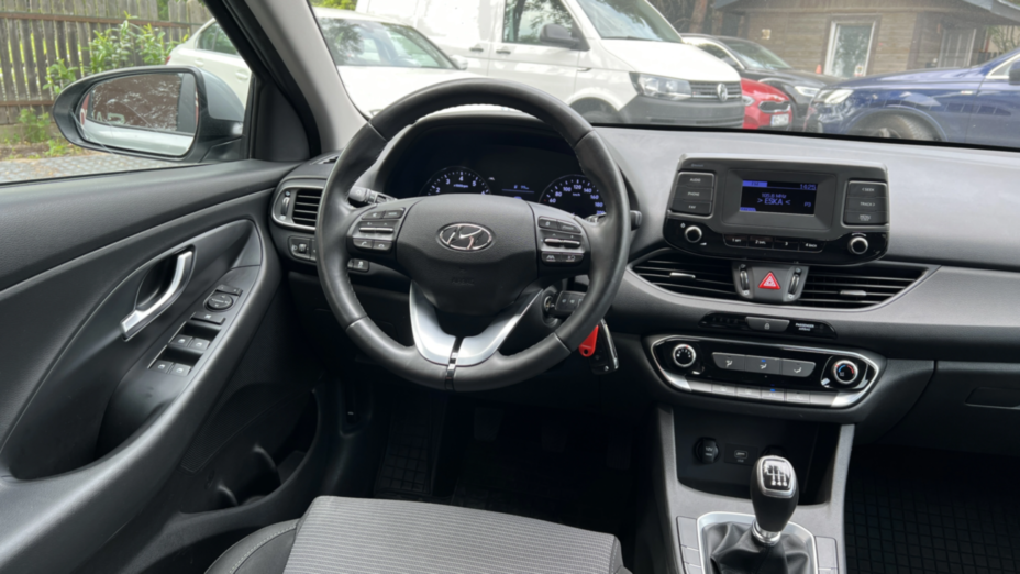HYUNDAI i30 i30 1.5 DPI Modern