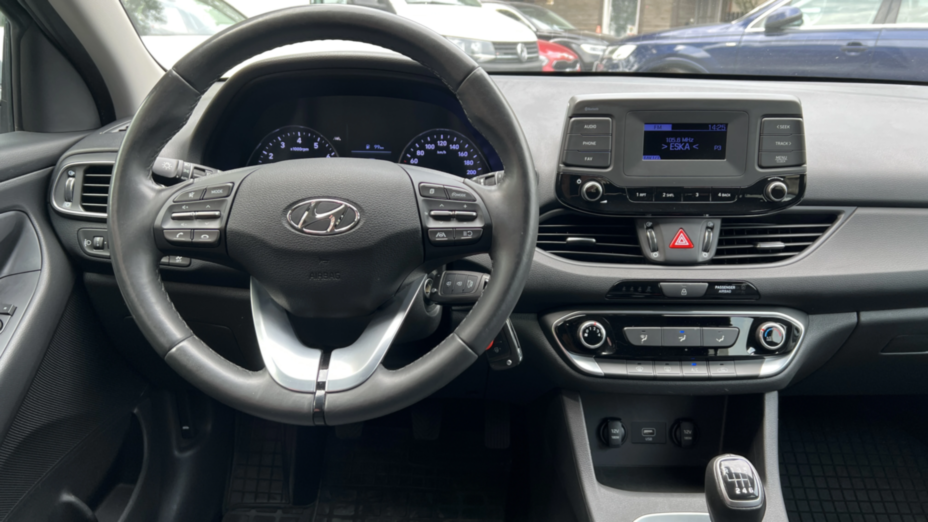 HYUNDAI i30 i30 1.5 DPI Modern