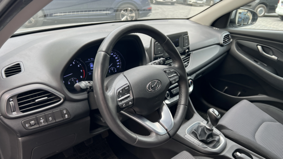 HYUNDAI i30 i30 1.5 DPI Modern
