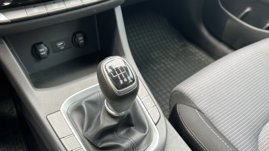 HYUNDAI i30 i30 1.5 DPI Modern