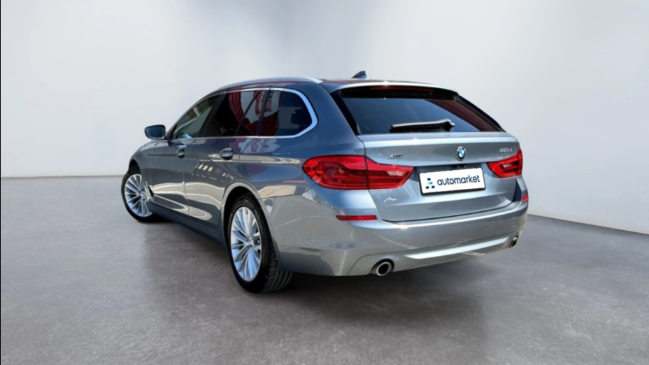 BMW Seria 5 520d xDrive sport-aut