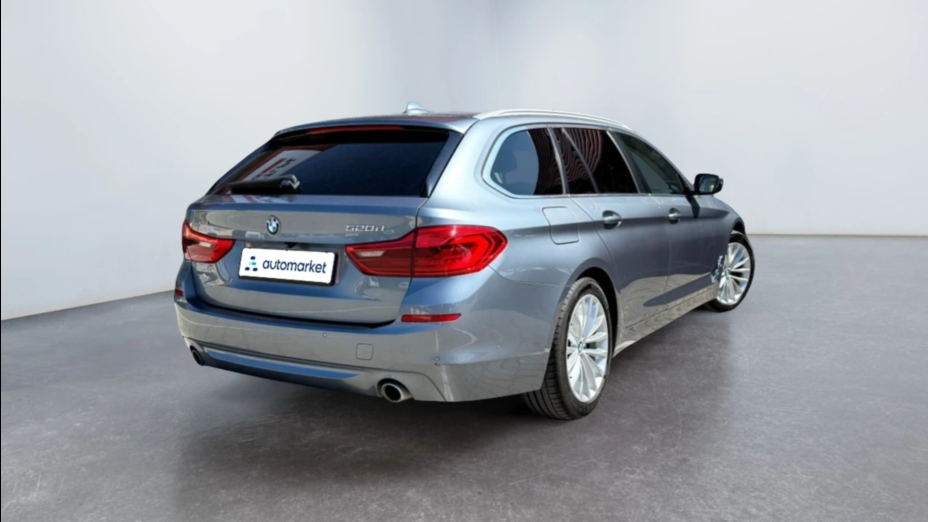 BMW Seria 5 520d xDrive sport-aut