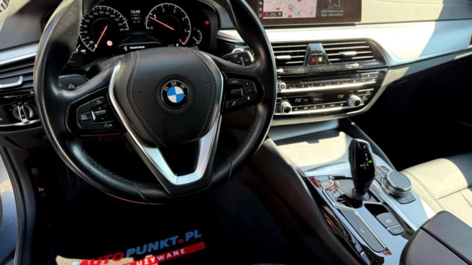 BMW Seria 5 520d xDrive sport-aut