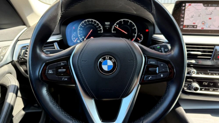 BMW Seria 5 520d xDrive sport-aut