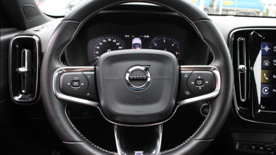 VOLVO XC40 XC40 D3 SCR R-Design aut
