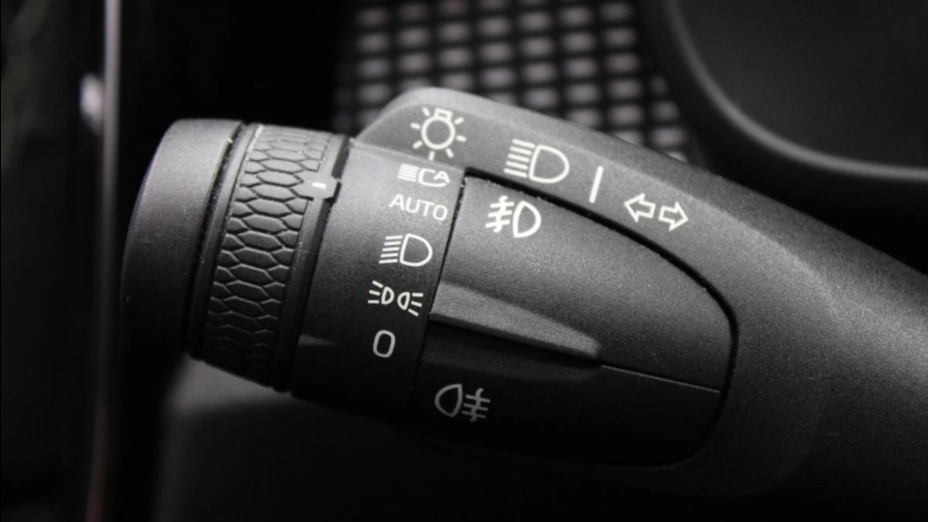 VOLVO XC40 XC40 D3 SCR R-Design aut