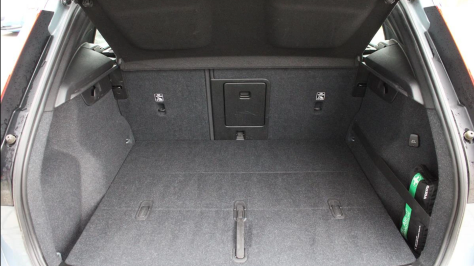 VOLVO XC40 XC40 D3 SCR R-Design aut