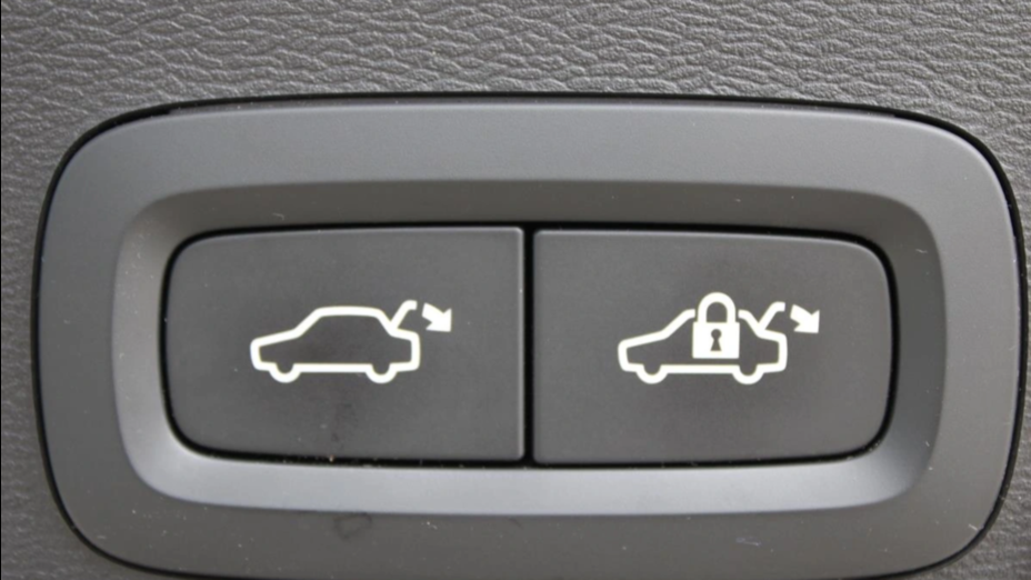 VOLVO XC40 XC40 D3 SCR R-Design aut