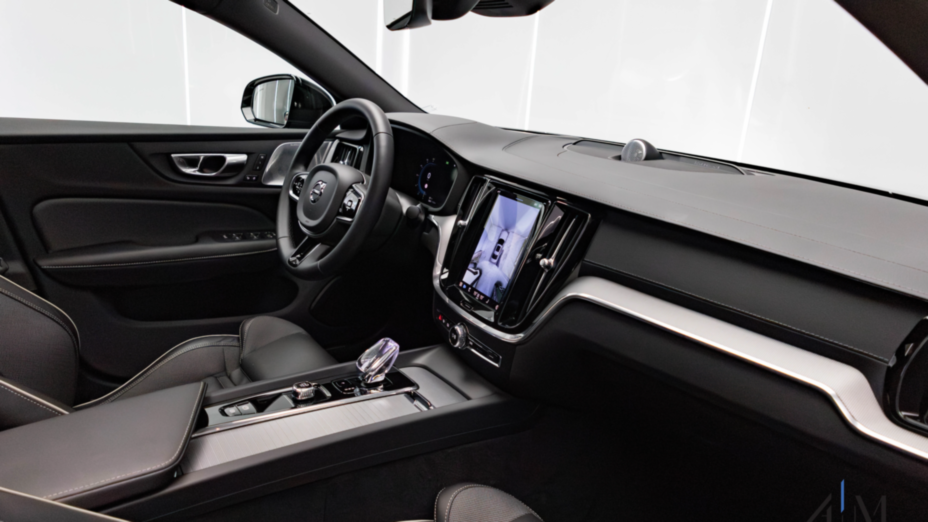 VOLVO S60 S60 B5 B AWD Ultimate Dark aut