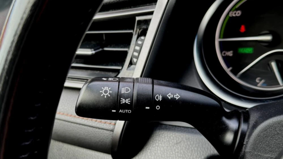 TOYOTA Camry Camry 2.5 Hybrid Comfort CVT