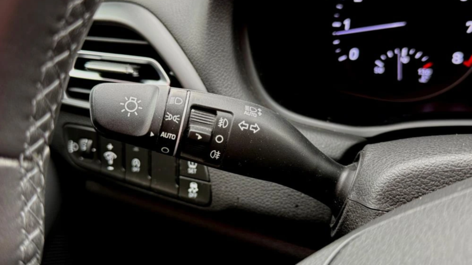 HYUNDAI i30 i30 1.5 T-GDI 48V Smart DCT