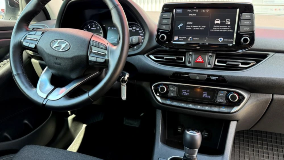 HYUNDAI i30 i30 1.5 T-GDI 48V Smart DCT