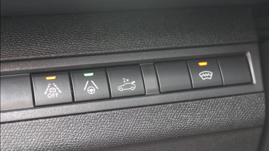 PEUGEOT 5008 5008 2.0 BlueHDi GT Pack S&S EAT8