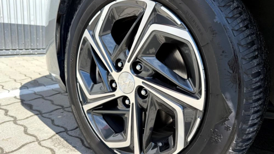 HYUNDAI i30 i30 1.5 T-GDI 48V Smart DCT
