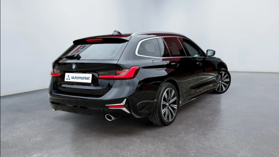 BMW Seria 3 320d xDrive Luxury Line sport-aut