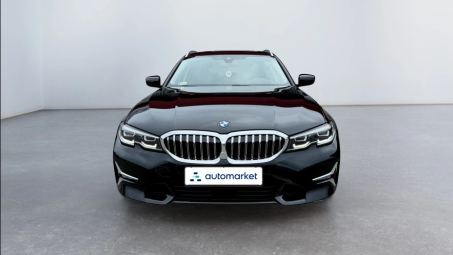 BMW Seria 3 320d xDrive Luxury Line sport-aut