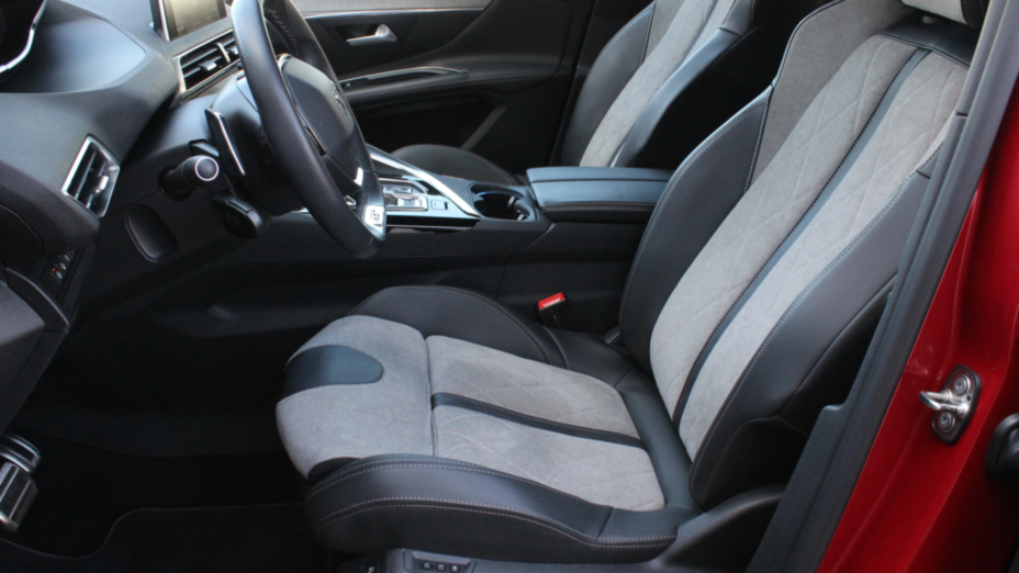 PEUGEOT 3008 3008 1.6 PureTech Hybrid4 PHEV GT S&S EAT8
