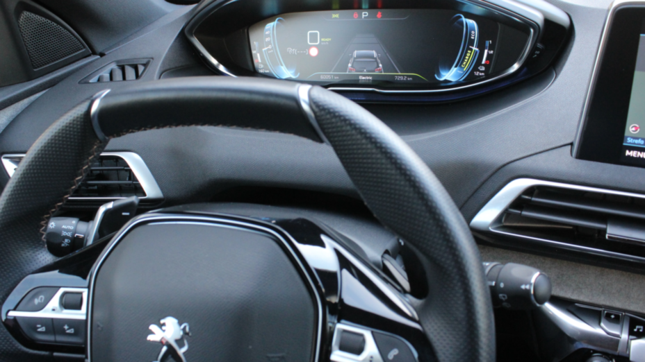 PEUGEOT 3008 3008 1.6 PureTech Hybrid4 PHEV GT S&S EAT8