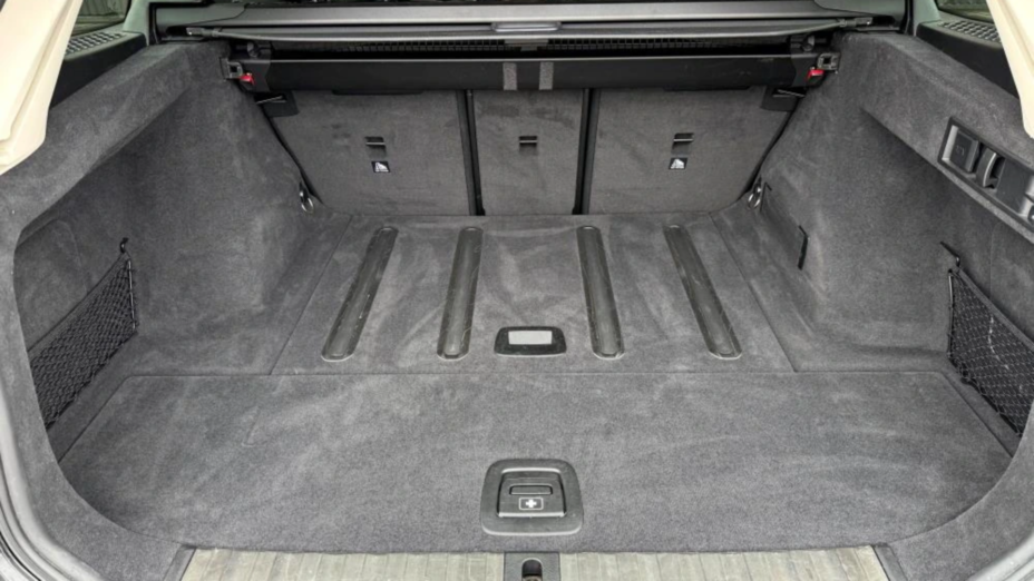 BMW Seria 3 320d xDrive Luxury Line sport-aut