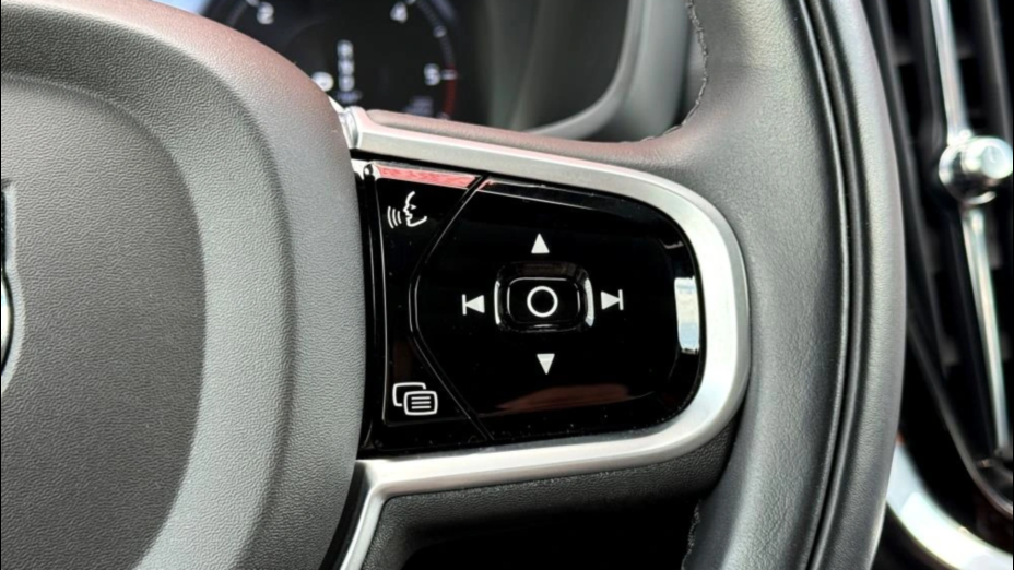 VOLVO V60 V60 B4 D Inscription aut