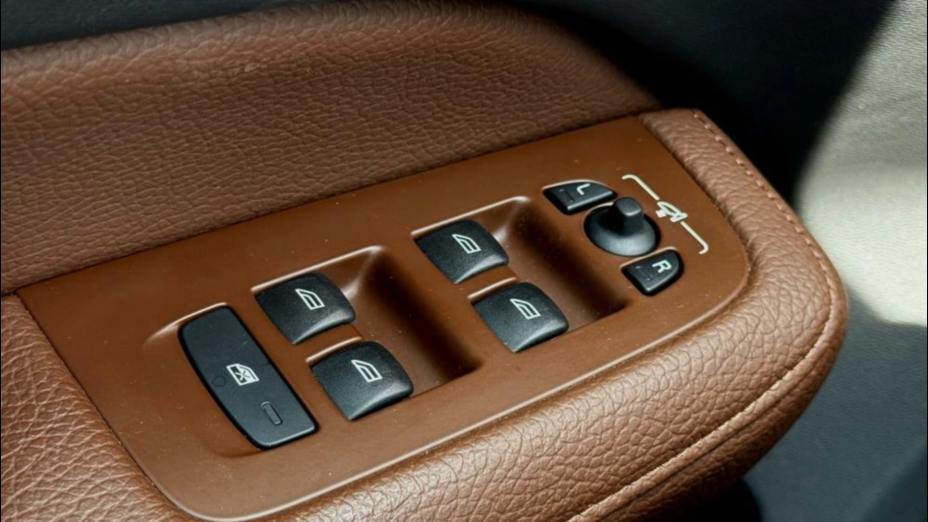 VOLVO V60 V60 B4 D Inscription aut