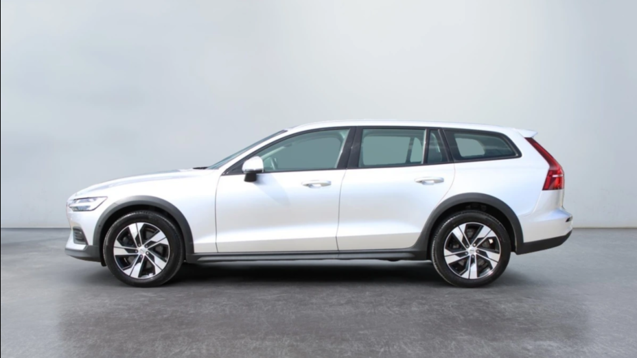 VOLVO V60 V60 CC B4 D AWD aut