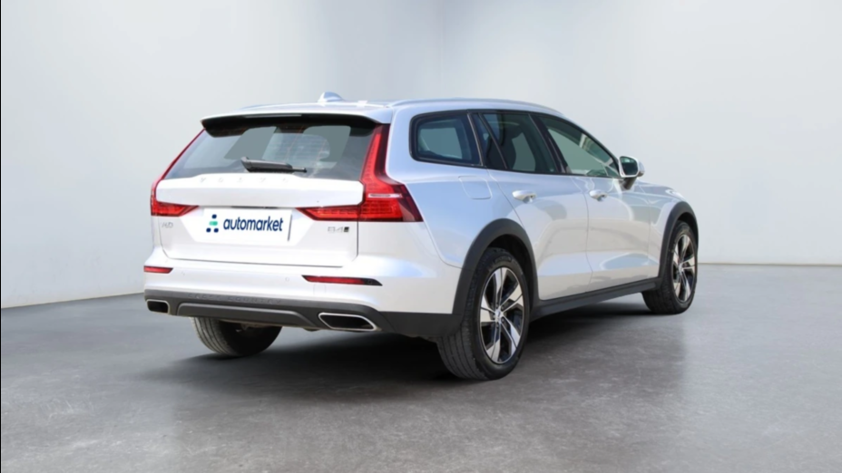 VOLVO V60 V60 CC B4 D AWD aut