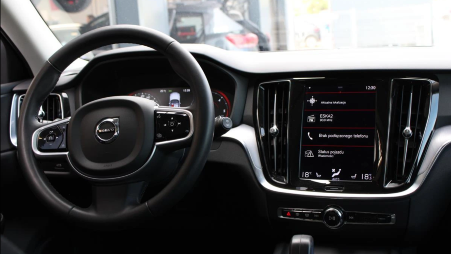 VOLVO V60 V60 CC B4 D AWD aut