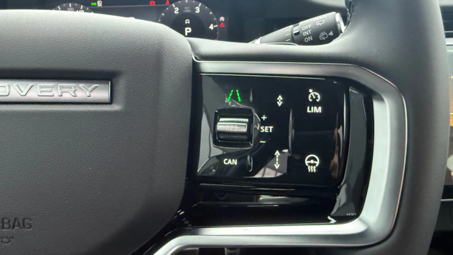 LAND ROVER Discovery Sport Discovery Sport 2.0 D165 mHEV Dynamic SE aut