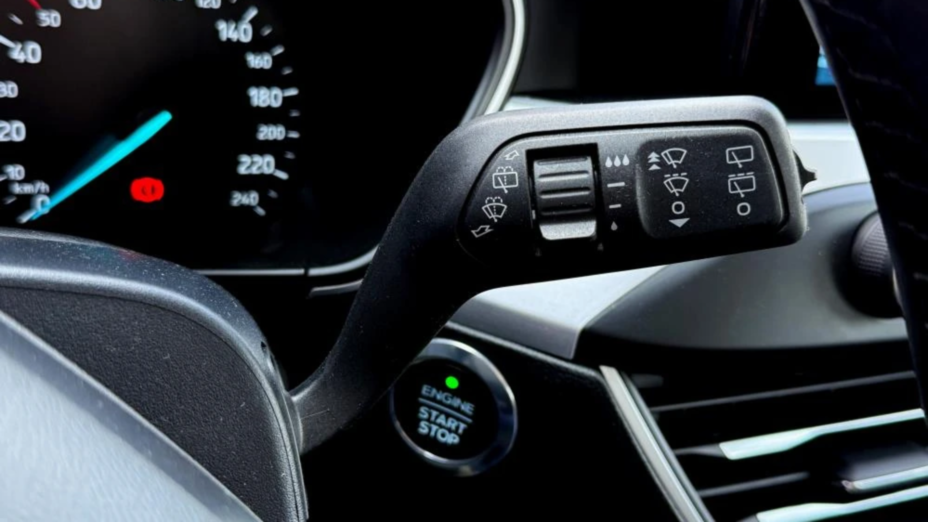 FORD Focus Focus 1.5 EcoBlue Connected aut
