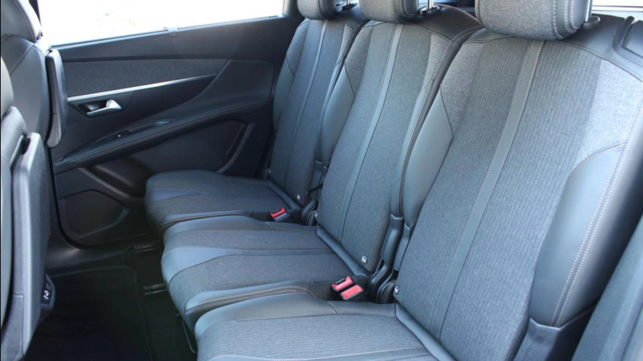PEUGEOT 5008 5008 1.6 PureTech GT Line S&S EAT8